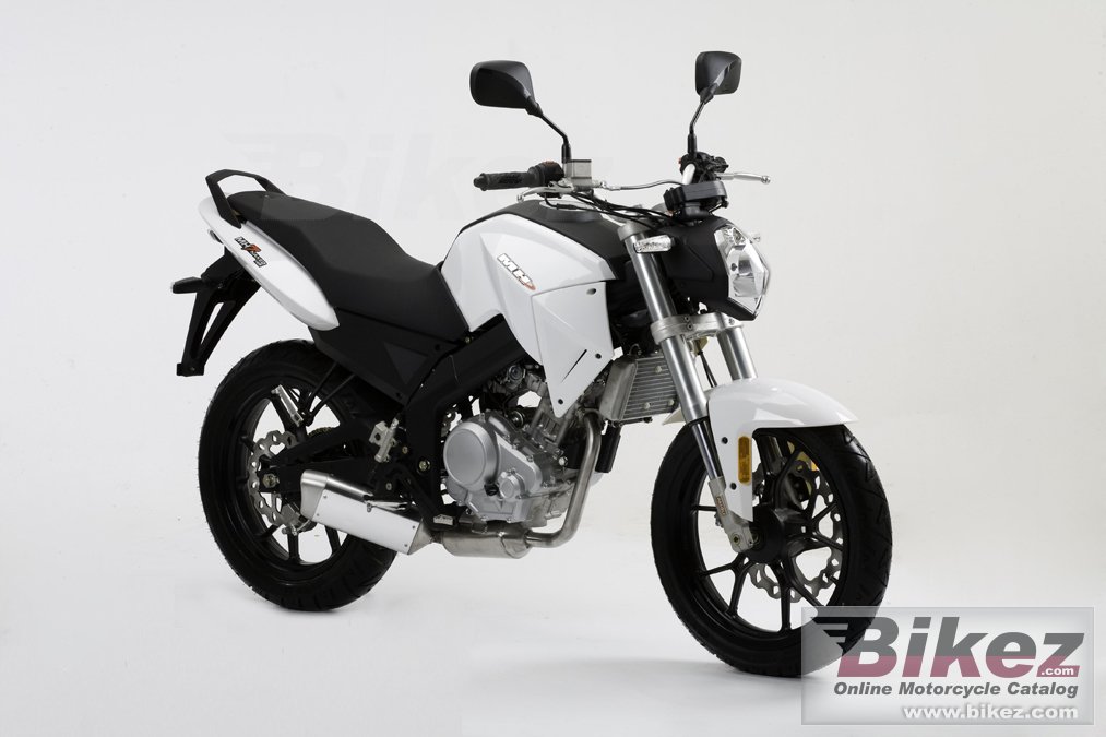Big Motorhispania mh7 125 naked picture and wallpaper from Bikez.com